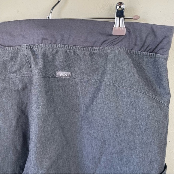 Figs Kade Cargo Scrub Pants - Picture 6 of 8